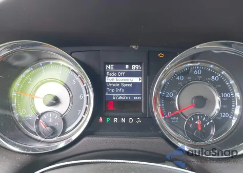 2015 Chrysler Town & Country Touring from USA, damaged, VIN 2C4RC1BG1FR699569